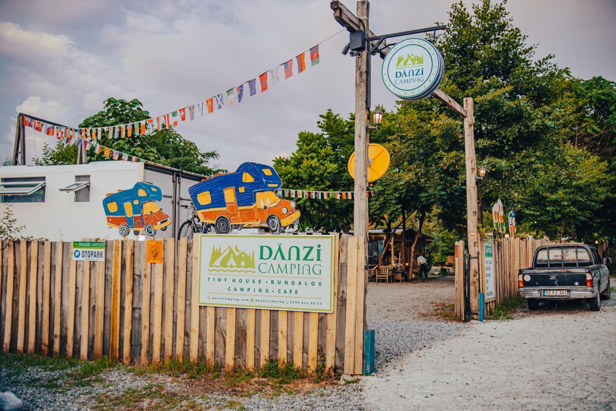 Hotel Danzi camping Rize Esterno foto